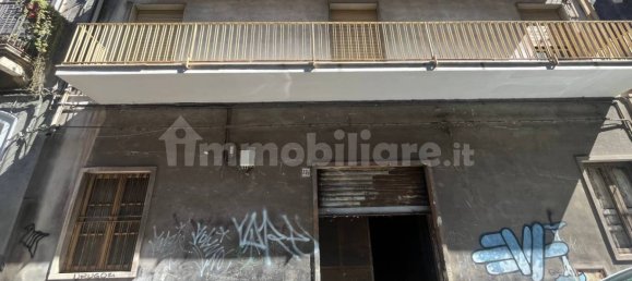 Apartamento de 4 dormitorios en Catania, Italy No. 325536 24