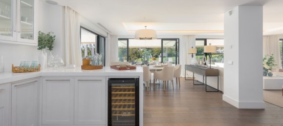 7 bedrooms Villa in Marbella, Spain No. 89495 33