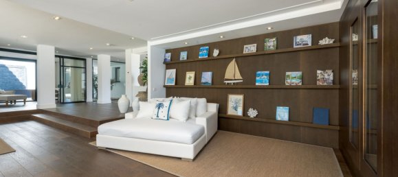 7 bedrooms Villa in Marbella, Spain No. 89495 48