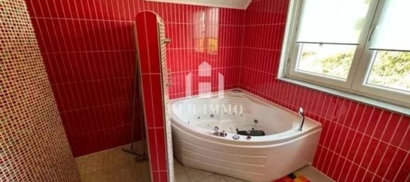 3 bedrooms House in Redange, France No. 264791 15