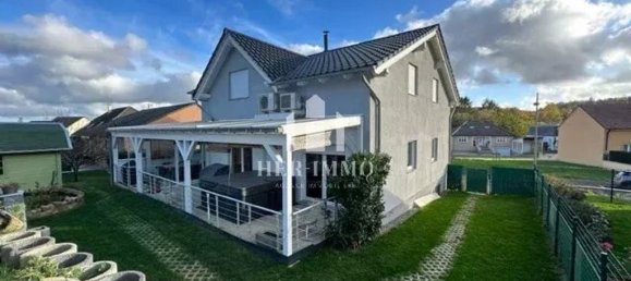 3 bedrooms House in Redange, France No. 264791 2