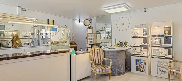 16-salle Bâtiment à Remscheid, Germany No. 78316 8