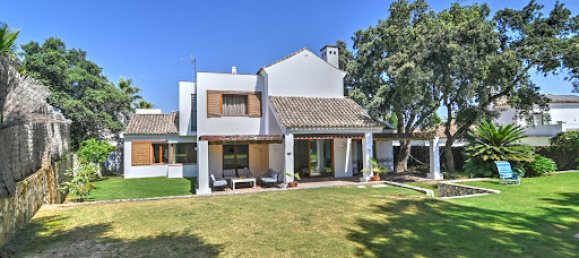 4 bedrooms Villa in Cadiz, Spain No. 141903 6