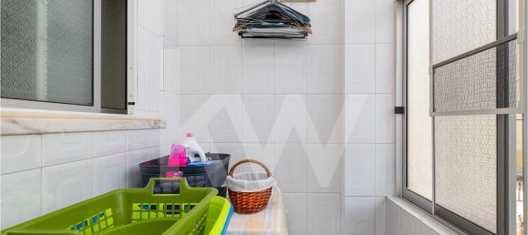 3 chambres Duplex à Cascais, Portugal No. 77168 2