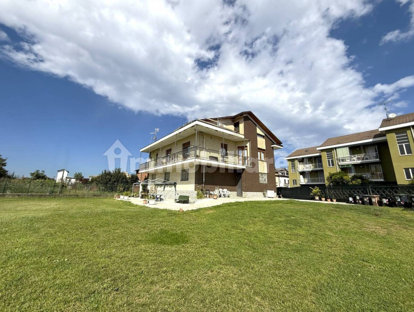 3 غرف نوم فيلا في Chivasso, Italy رقم 347939