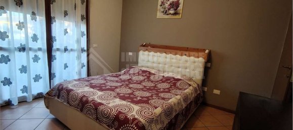 4 rooms Apartment in Reggio Emilia, Italy No. 264057 8