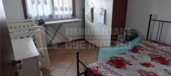 4 rooms Apartment in Reggio Emilia, Italy No. 264057 10