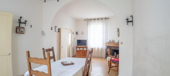 3 Schlafzimmer Haus in Nevers, France, Nr. 274831 2