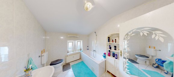 14غرفة بناية في Salzlandkreis, Germany رقم 24245 18