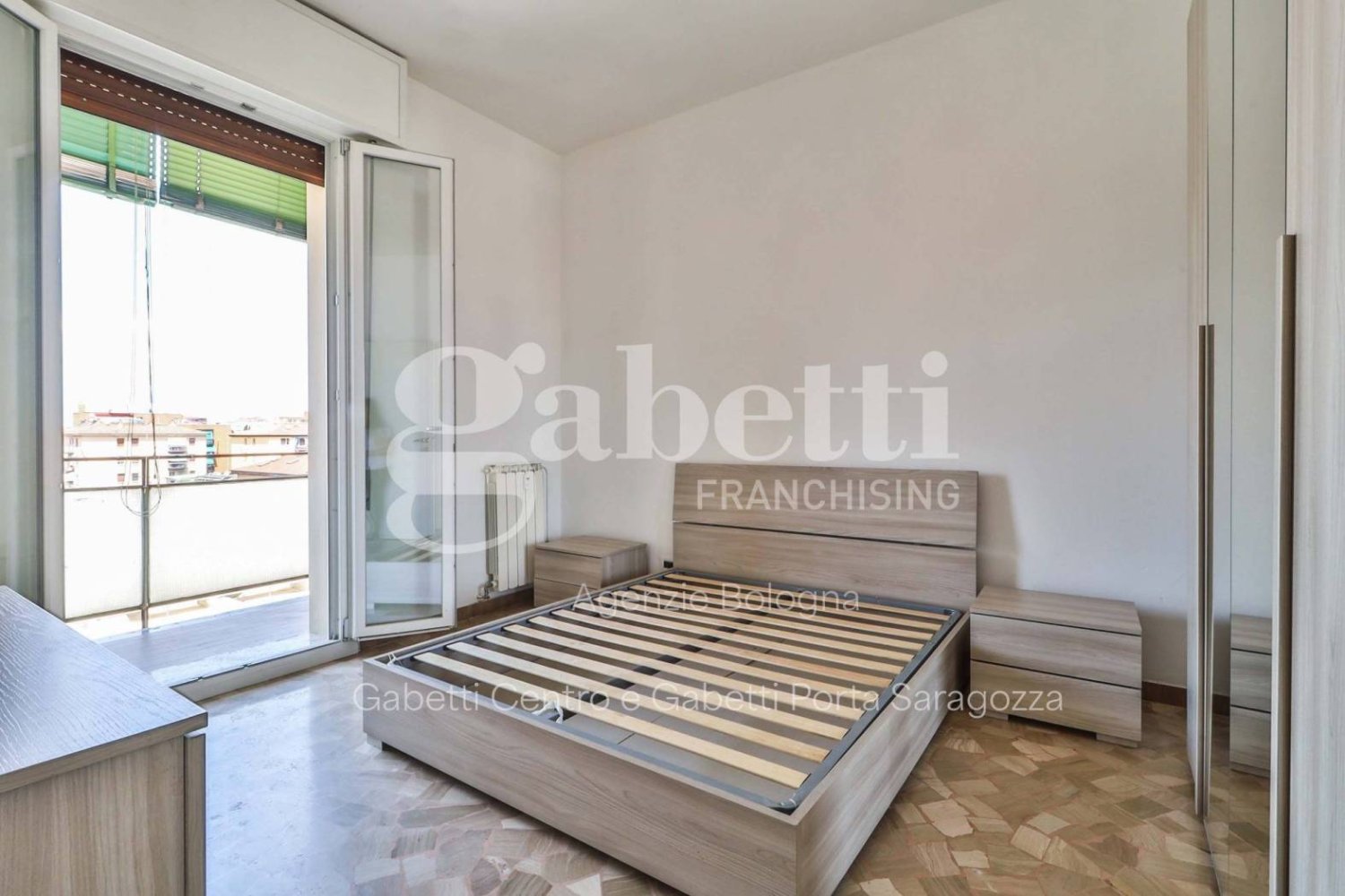 1 bedroom Apartment in Bologna, Italy No. 394391