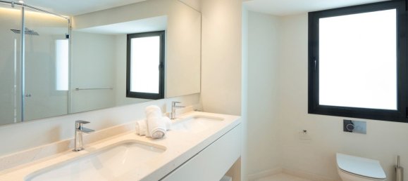 5 bedrooms House in Marbella, Spain No. 71876 19