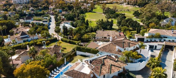 5 bedrooms House in Marbella, Spain No. 71876 8