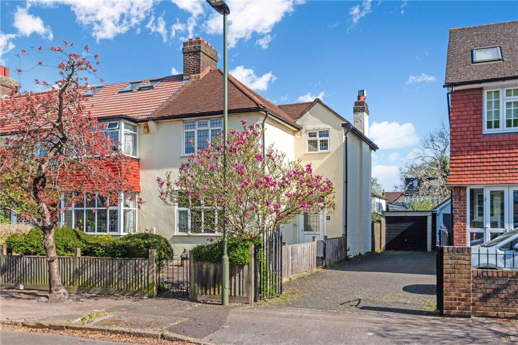 Propiedad comercial de 3 dormitorios en Beckenham, United Kingdom No. 3476