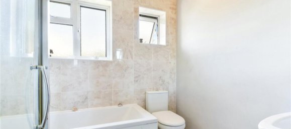 Propiedad comercial de 3 dormitorios en Beckenham, United Kingdom No. 3476 5