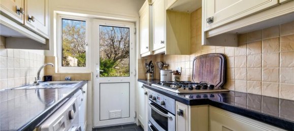 Propiedad comercial de 3 dormitorios en Beckenham, United Kingdom No. 3476 12