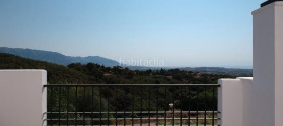 3 bedrooms Penthouse in Ojen, Spain No. 144470 2
