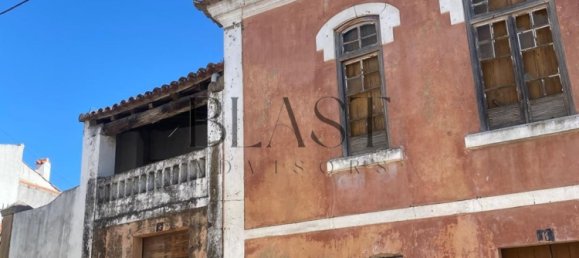 5 bedrooms Villa in Nisa, Portugal No. 251537 3