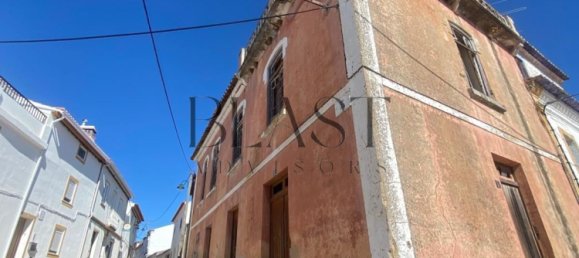 5 bedrooms Villa in Nisa, Portugal No. 251537 4