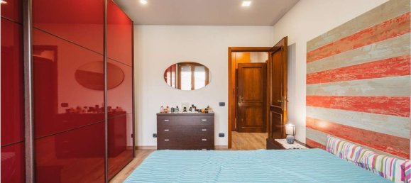 Apartamento de 3 divisões em Fidenza, Italy N.º 262952 13