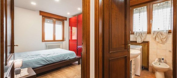 Apartamento de 3 divisões em Fidenza, Italy N.º 262952 10