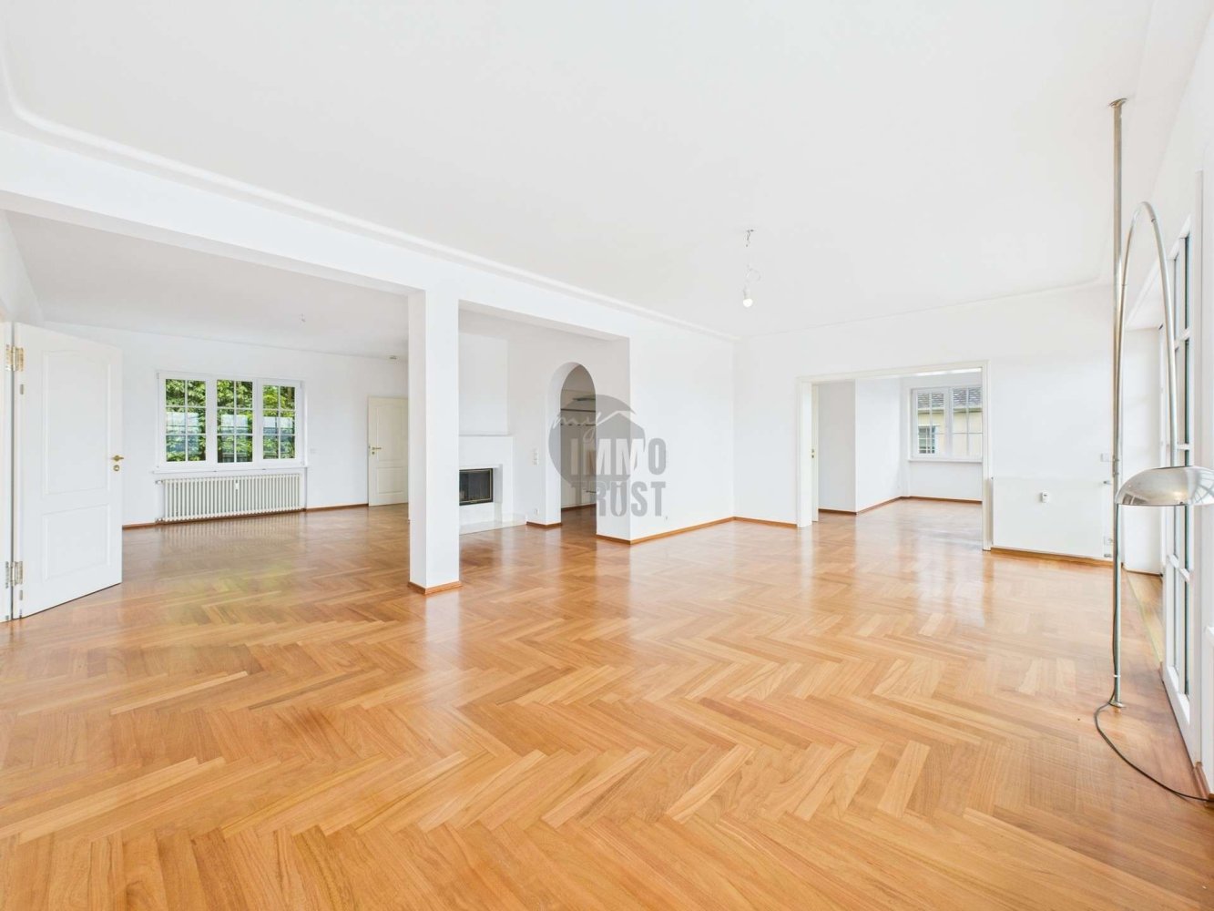 3 chambres Duplex à Baden-Baden, Germany No. 87430