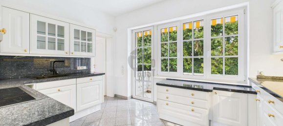 3 chambres Duplex à Baden-Baden, Germany No. 87430 8