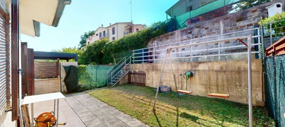 3غرفة شقة في Agugliano, Italy رقم 308172 16