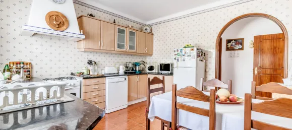 3 bedrooms Villa in Loule, Portugal No. 135830 9