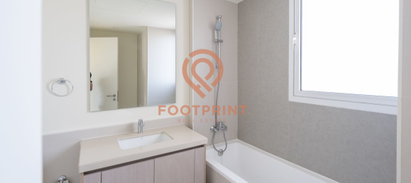 2 bedrooms Townhouse in Dubai, UAE No. 24304 8