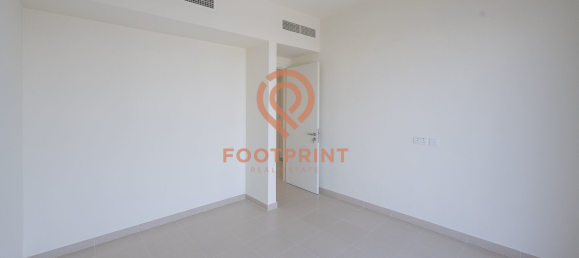 2 bedrooms Townhouse in Dubai, UAE No. 24304 4