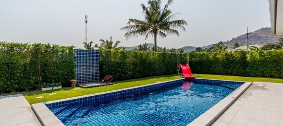 7 غرف نوم مقهى / مطعم في Hua Hin, Thailand رقم 6305 3