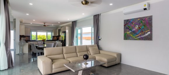 7 غرف نوم مقهى / مطعم في Hua Hin, Thailand رقم 6305 6