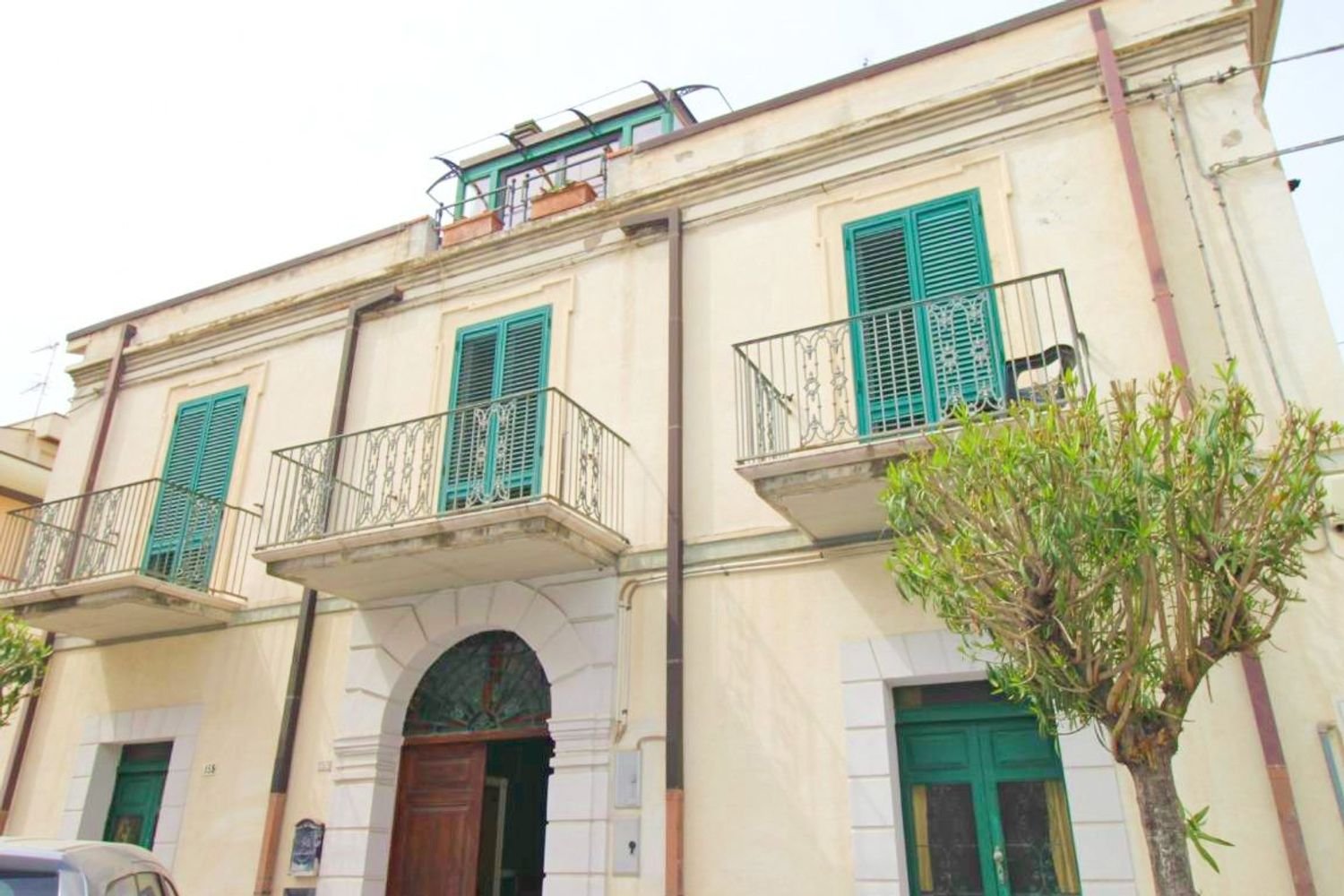 8 rooms House in Termoli, Italy No. 142425