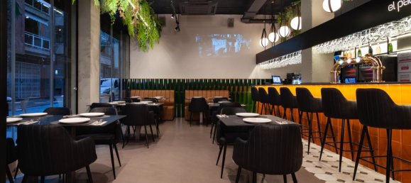 Gewerbliche Immobilie in Torrevieja, Spain 285m², Nr. 141092 4