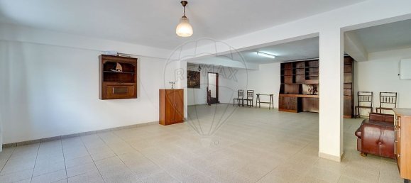 4 bedrooms House in Oliveirinha, Portugal No. 180948 33