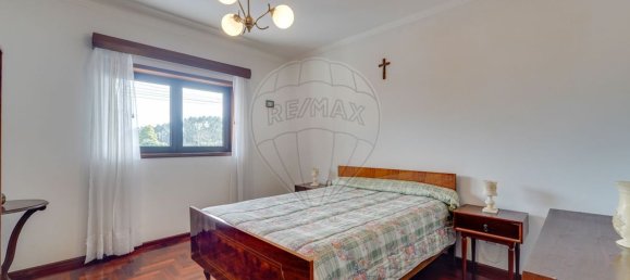 4 bedrooms House in Oliveirinha, Portugal No. 180948 19