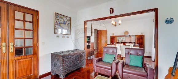 4 bedrooms House in Oliveirinha, Portugal No. 180948 12