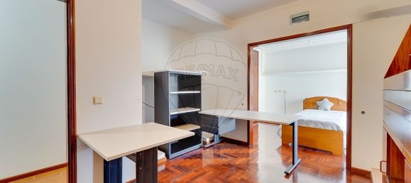 4 bedrooms House in Oliveirinha, Portugal No. 180948 21