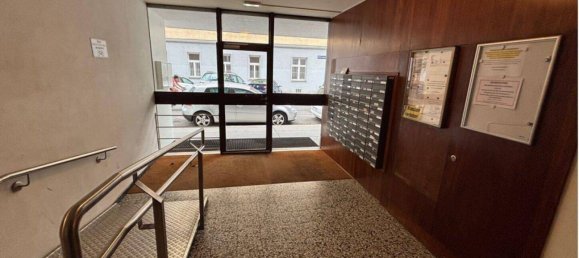 3غرفة شقة في Margareten, Austria رقم 246479 4