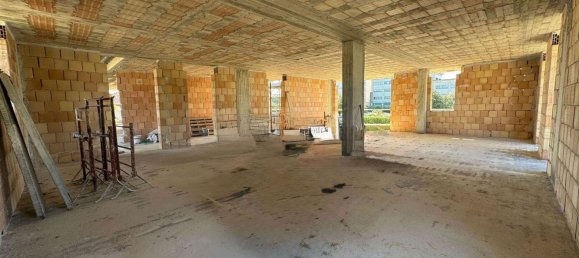 Escritório de 3 divisões em Salerno, Italy N.º 289774 32