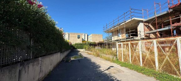 Escritório de 3 divisões em Salerno, Italy N.º 289774 39