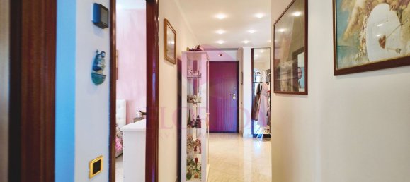 3 rooms Apartment in Pomezia, Italy No. 270276 2