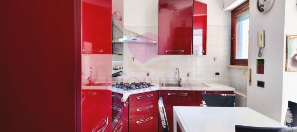 3 rooms Apartment in Pomezia, Italy No. 270276 16