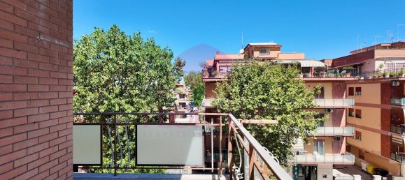 3 rooms Apartment in Pomezia, Italy No. 270276 5