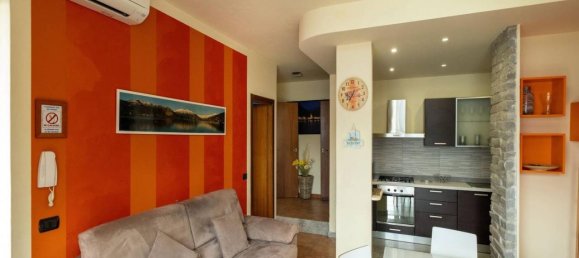 Apartamento de 2 habitaciónes en Baveno, Italy No. 38773 6