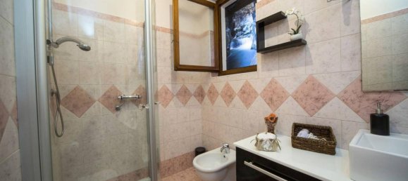 Apartamento de 2 habitaciónes en Baveno, Italy No. 38773 12