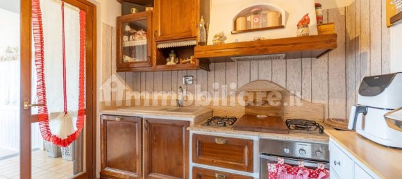 2 bedrooms House in Gallicano nel Lazio, Italy No. 54081 8