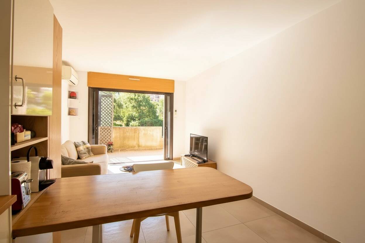 Apartamento de 2 dormitorios en Mougins, France No. 316618