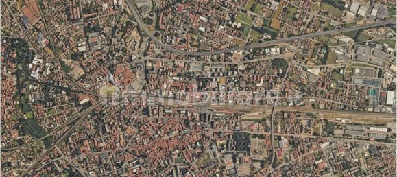 1-salle Entrepôt à Gallarate, Italy No. 261900 11