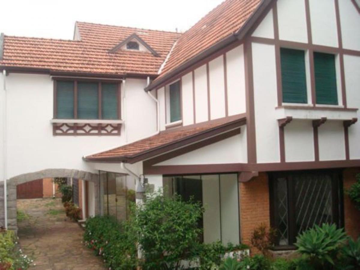 Дом с 4 спальнями в Сан-Паулу, Бразилия № 528631